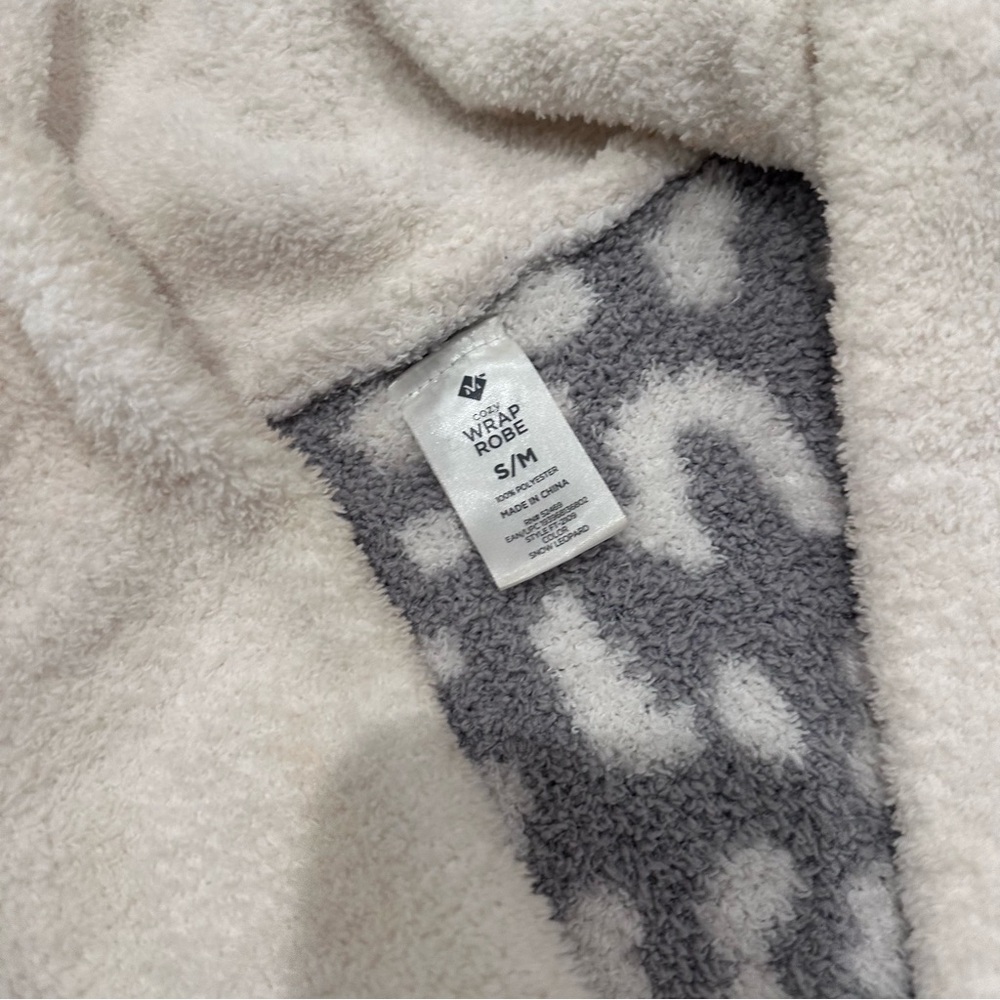 Cheetah Cozy Wrap Robe - Picture 2 of 4